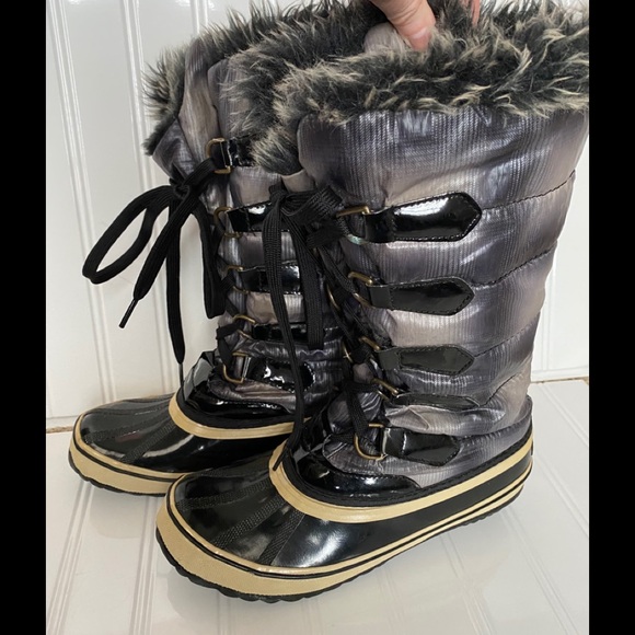 Sporto Shoes - NWOT Sporto Winter Boots